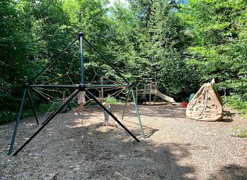 vermont/stowe-mountain-resort/attraction/enchanted-forest-playground