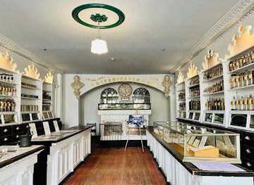 maryland/waldorf/attraction/stabler-leadbeater-apothecary-museum