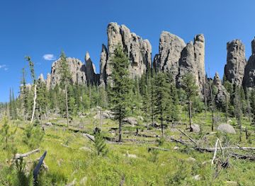 south-dakota/black-elk-peak/attraction/black-elk-wilderness
