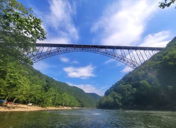 west-virginia/new-river-gorge-national-park-and-preserve/attraction/ace-raft-lower-new-river-gorge-take-out