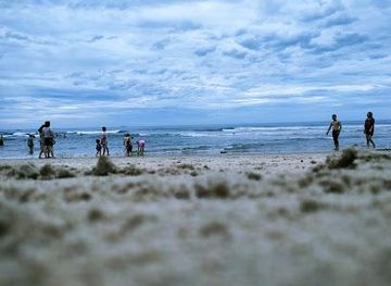 vietnam/tam-ky/attraction/bai-bien-ha-thanh