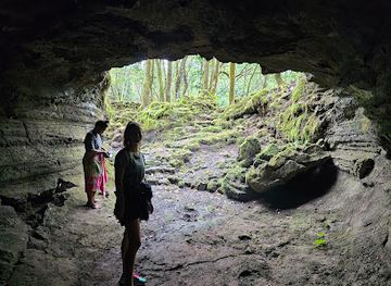 samoa/savai-i-island/attraction/la-auolola-lava-tube-caves