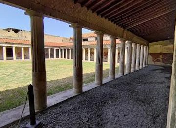 italy/pompeii/attraction/scavi-di-oplontis-villa-poppea