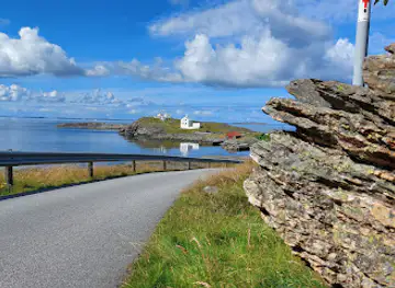 Fjøløy Lighthouse