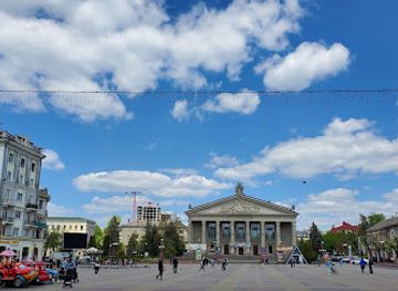 ukraine/ternopil/attraction/teatralnyy-maydan