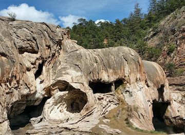 new-mexico/bandelier-national-monument/attraction/jemez-soda-dam