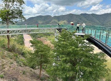thailand/mekong-river-region/attraction/skywalk-chiangkhan