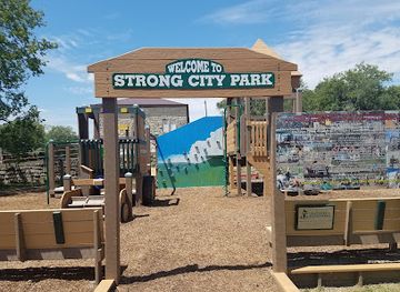 kansas/tallgrass-prairie-national-preserve/attraction/strong-city-park