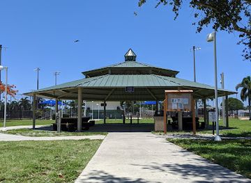 florida/naples-beach/attraction/fleischmann-park