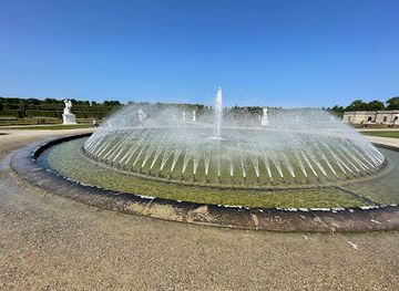 germany/lower-saxony/attraction/bell-fountain