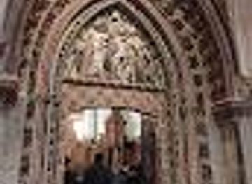 spain/burgos/attraction/museo-catedralicio-de-burgos