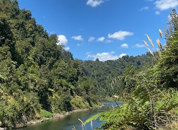 new-zealand/taranaki/attraction/mangapurua-landing