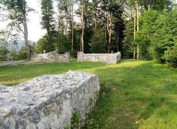 slovenia/zasavje/attraction/stari-grad