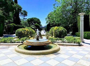 spain/madrid/retiro/attraction/cecilio-rodriguez-garden
