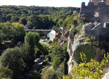 france/cote-des-blancs/attraction/roc-aux-sorciers