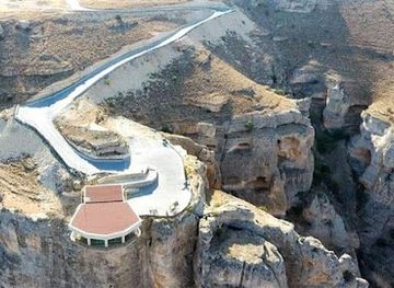 turkiye/troad/attraction/levent-vadisi-seyir-terasi