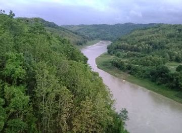 bangladesh/bandarban-hill-tracts/attraction/river-view-bridge