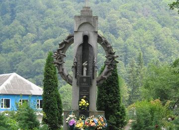 ukraine/bukovel/attraction/museum-of-ethnography-and-ecology-of-the-carpathians