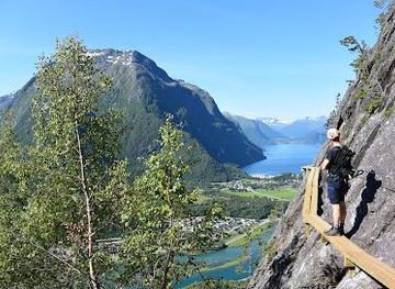 norway/molde/attraction/romsdalsstigen-via-ferrata