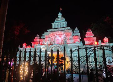 india/lucknow/aminabad/attraction/model-house-park