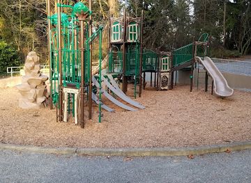 washington/federal-way/attraction/adelaide-park