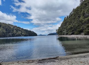 argentina/nahuel-huapi-national-park/attraction/playa-brazo-ultima-esperanza