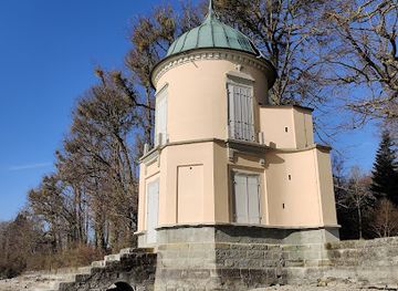 germany/lake-constance/attraction/badehaus-schloss-kirchberg