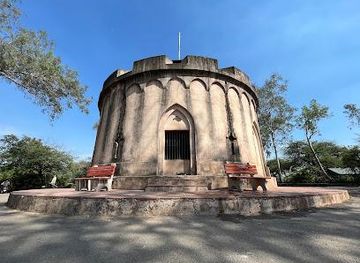 india/delhi/attraction/flagstaff-tower