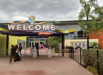 california/burbank/attraction/discovery-cube-los-angeles