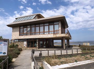 bulgaria/pomorie/attraction/pomorie-lake-visitor-center