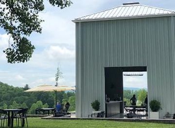 south-carolina/caesars-head-state-park/attraction/marked-tree-vineyard