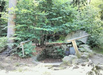 germany/fichtel-mountains/attraction/pfalzbrunnen