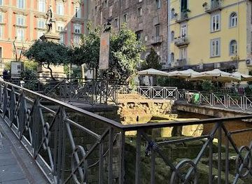 italy/ravello/attraction/piazza-bellini