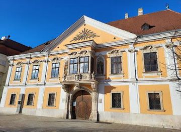 hungary/gyor/attraction/apatur-haz