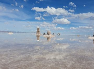 bolivia/salar-de-uyuni/attraction/esculturas-y-monumentos-de-sal