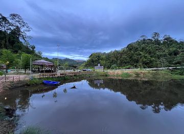 malaysia/kelantan/attraction/lojing-highlands-campervan-basecamp