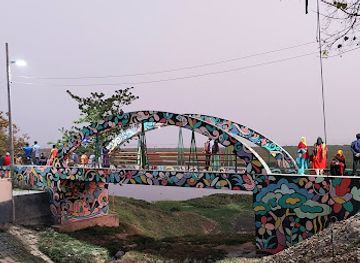bangladesh/rajshahi/attraction/padma-garden-footbridge