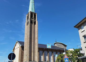 belgium/luxembourg/attraction/clock-tower