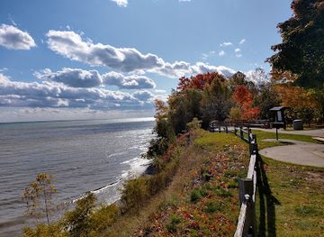 michigan/the-thumb/attraction/lake-huron-roadside-park