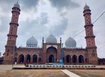 india/bhopal/attraction/jama-masjid-bhopal