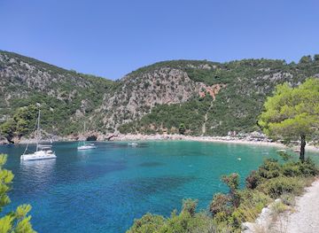 greece/sporades/attraction/limnonari-beach