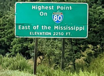 pennsylvania/allegheny-national-forest/attraction/highest-elevation-on-i-80-east-of-the-mississippi-river