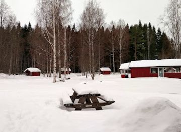 finland/savonlinna/attraction/linnansaari-winter-trail-tour-skating-and-hiking