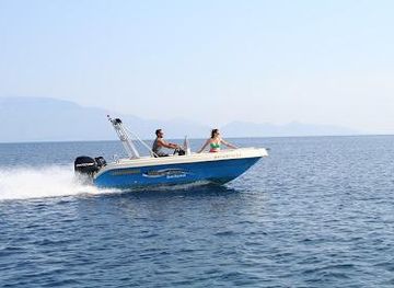 greece/zakynthos/attraction/mikro-nisi-boat-rentals