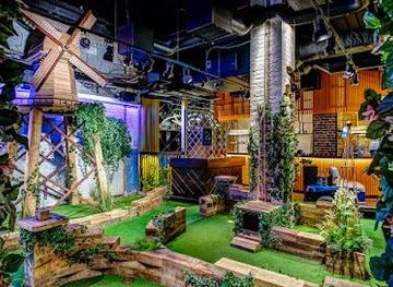 united-kingdom/london/attraction/swingers-crazy-golf-city