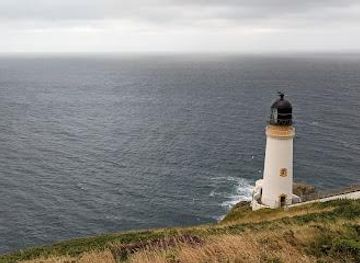 isle-of-man/cregneash/attraction/maughold-lighthouse