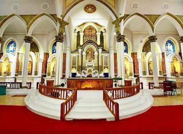 india/kochi/attraction/st-andrew-s-roman-catholic-basilica-arthunkal