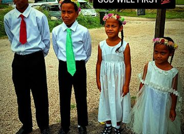 nauru/uaboe/attraction/twin-guns