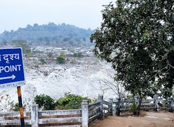 india/central-india/attraction/view-point-marble-valley