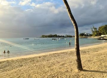 mauritius/pointe-aux-piments/attraction/pereybere-public-beach